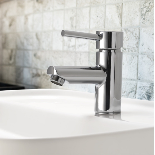 Cera Victor Brass Bath Tub Spout with Wall Flange (F1015661)
